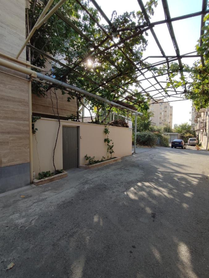 Hotelise I Bells-Of-Ireland Apartment Erevan Exterior foto